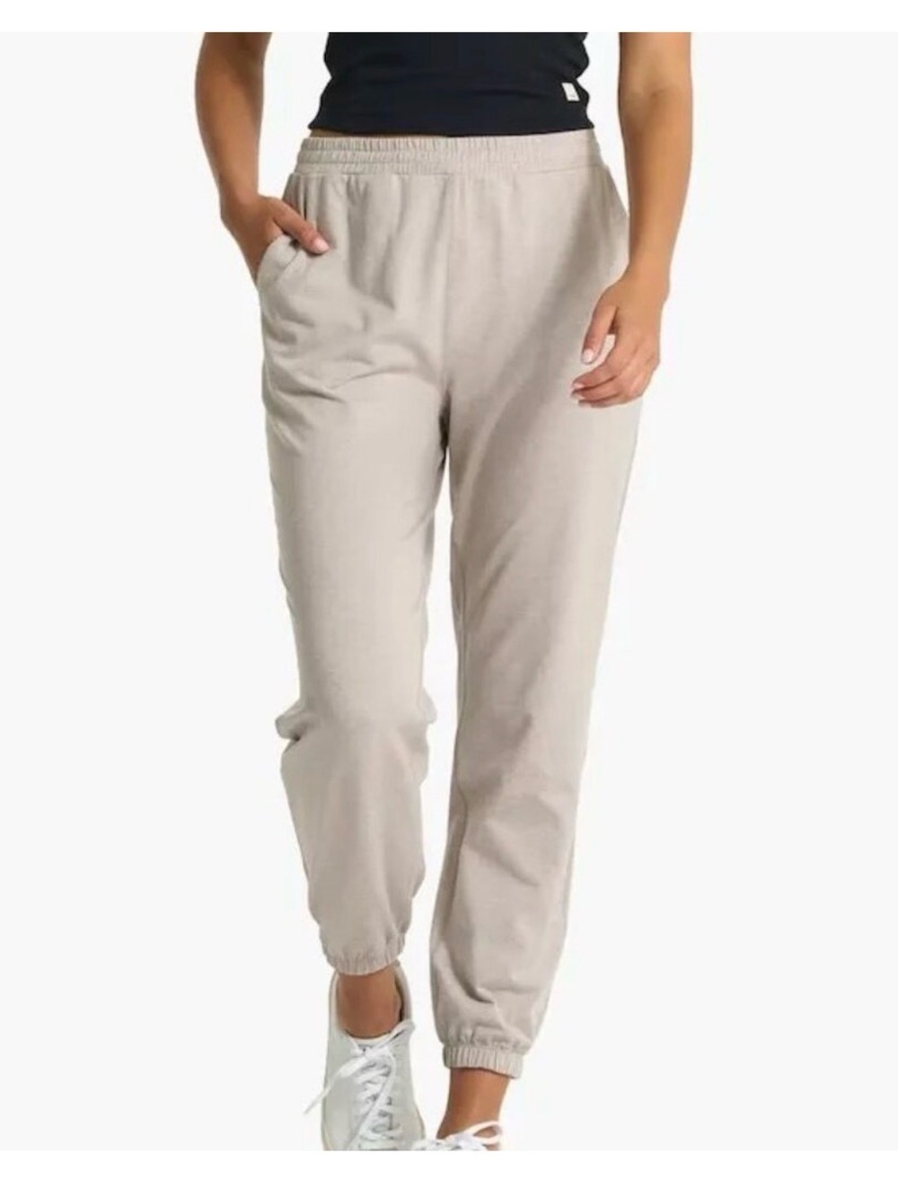 Vuori women’s boyfriend Sweatpants M